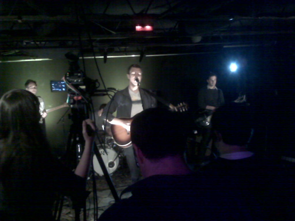 [=?utf-8?B?L01lZGlhIENhcmQvQmxhY2tCZXJyeS9waWN0dXJlcy9JTUcwMjAyMy5qcGc=?=-770528]