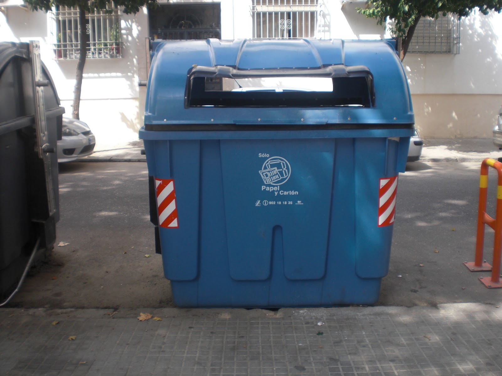 JENAMA: Contenedores de basura