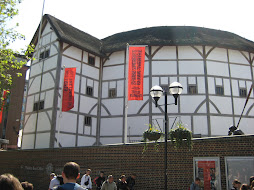 shakespeare's globe (freak out!)