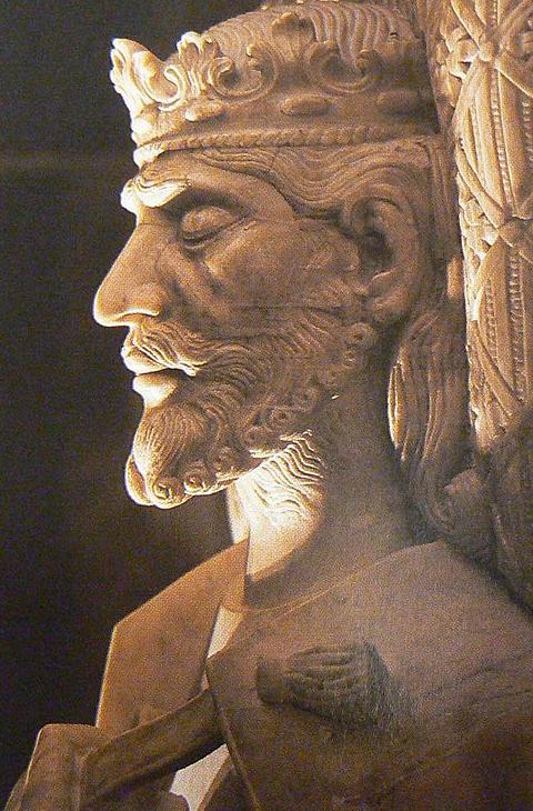 SANCHO I DE MALLORCA, EL PACÍFICO Coronas heredadas