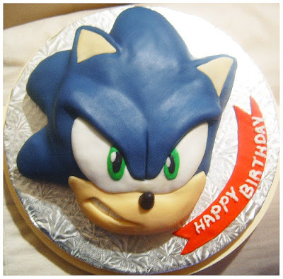 Sonic Birthday Cake on In Make Delicious Cake Features Not Onlyamy Rs Birthday Cake