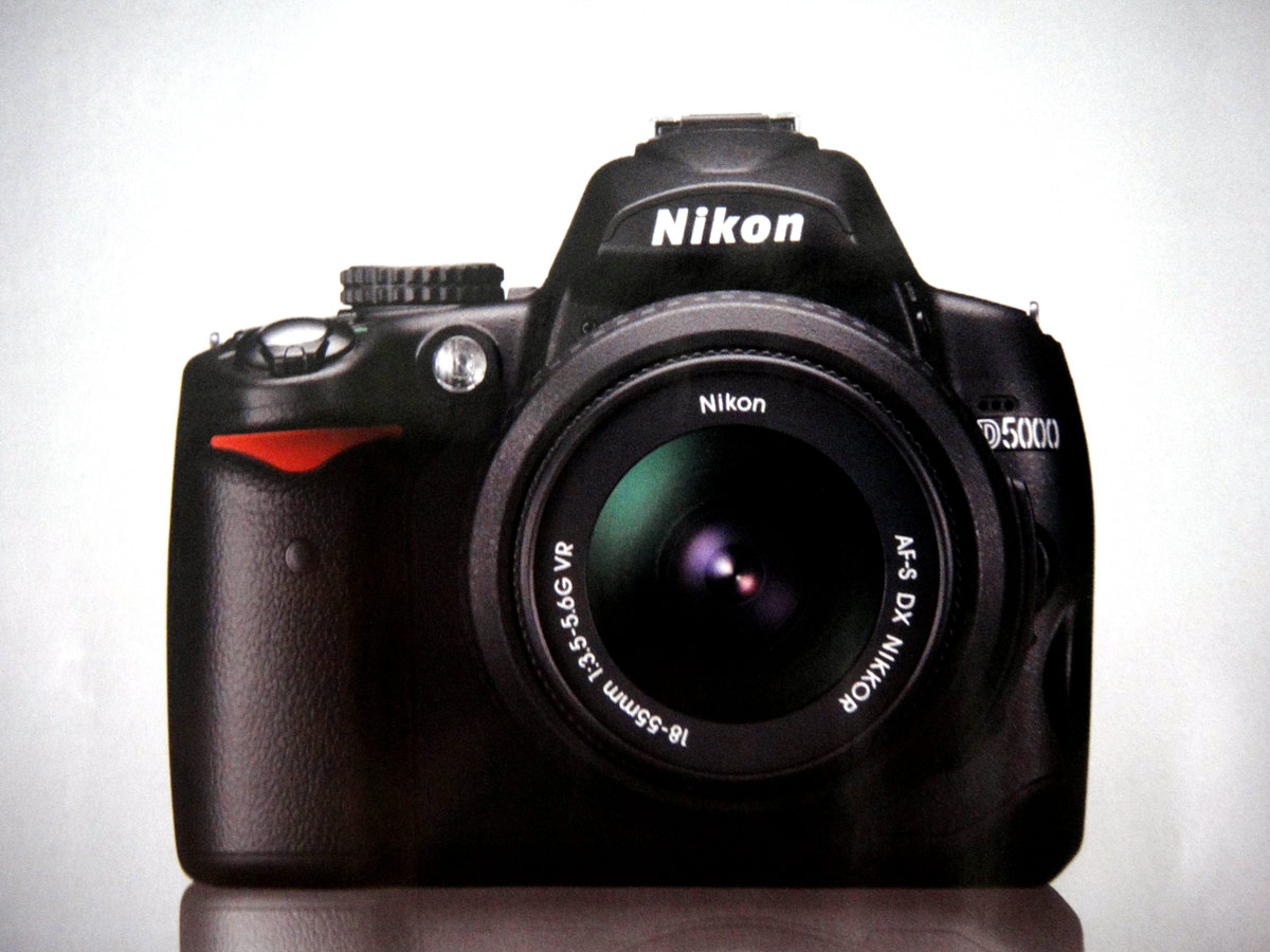 Gmy 3838 Innovation!! The Nikon D5000!!