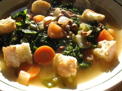 Tuscan-Style Pinto Bean Soup with Kale