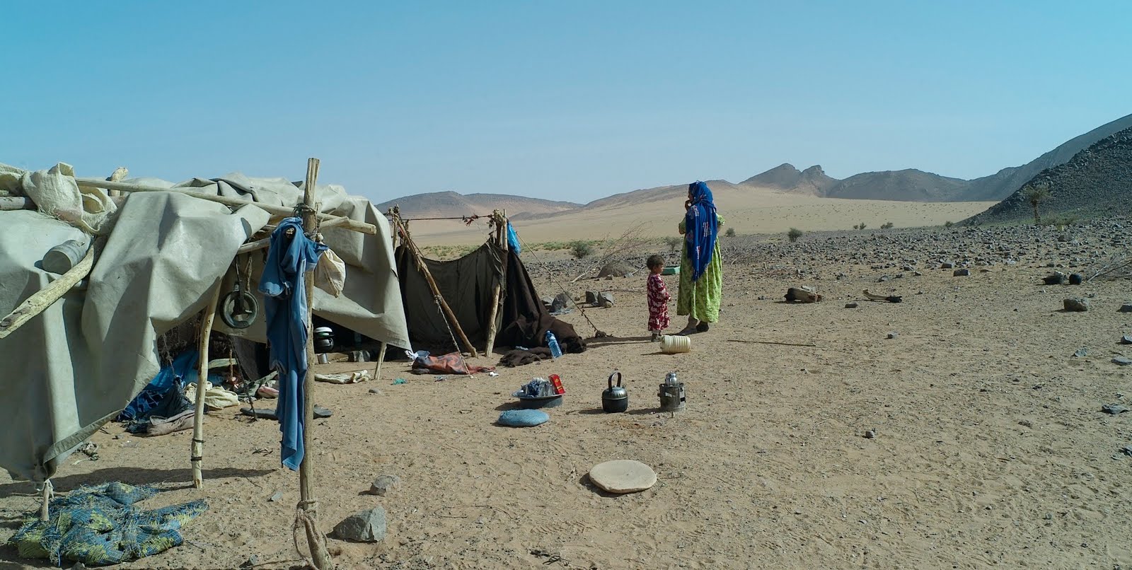 première rencontre il y a six j' une panne dans le désert