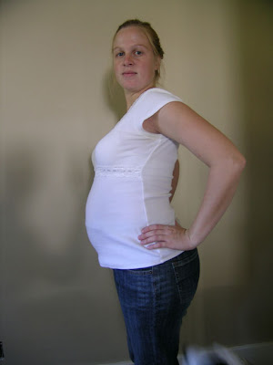 Belly shot: 34 weeks pregnant