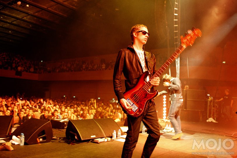 [Andy+red.jpg]