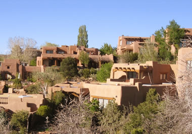 [santa_fe_architecture2.jpg]