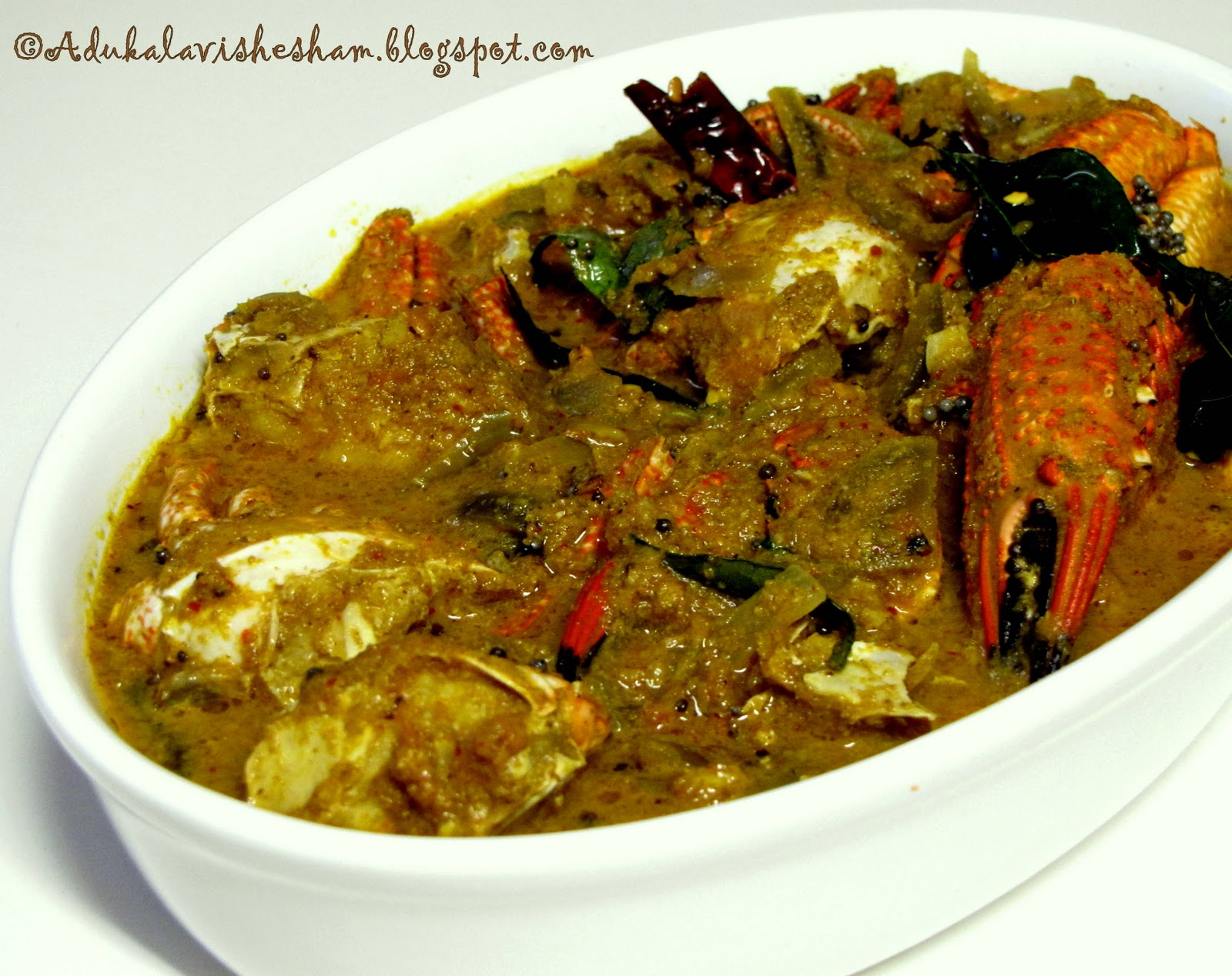 Adukala Vishesham Crab curry (Roasted coconut gravy)