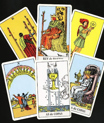 El Tarot y Los Mercados... Menores