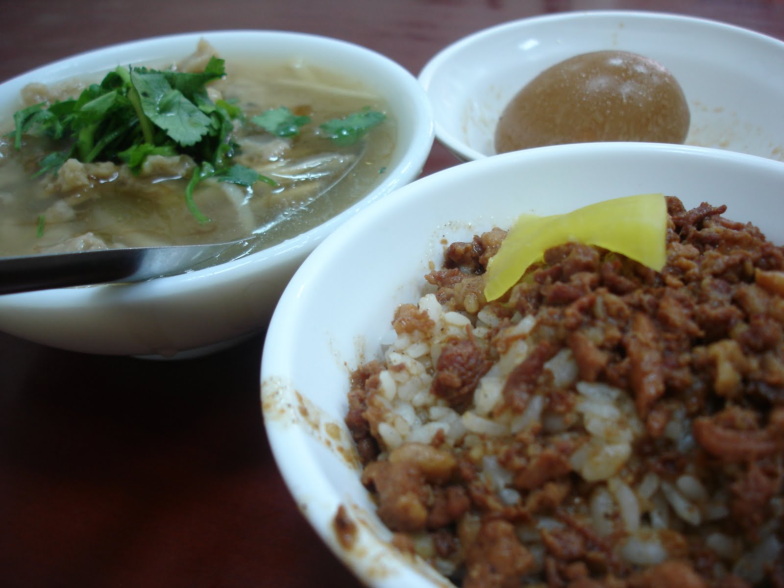 [魯肉飯.JPG]