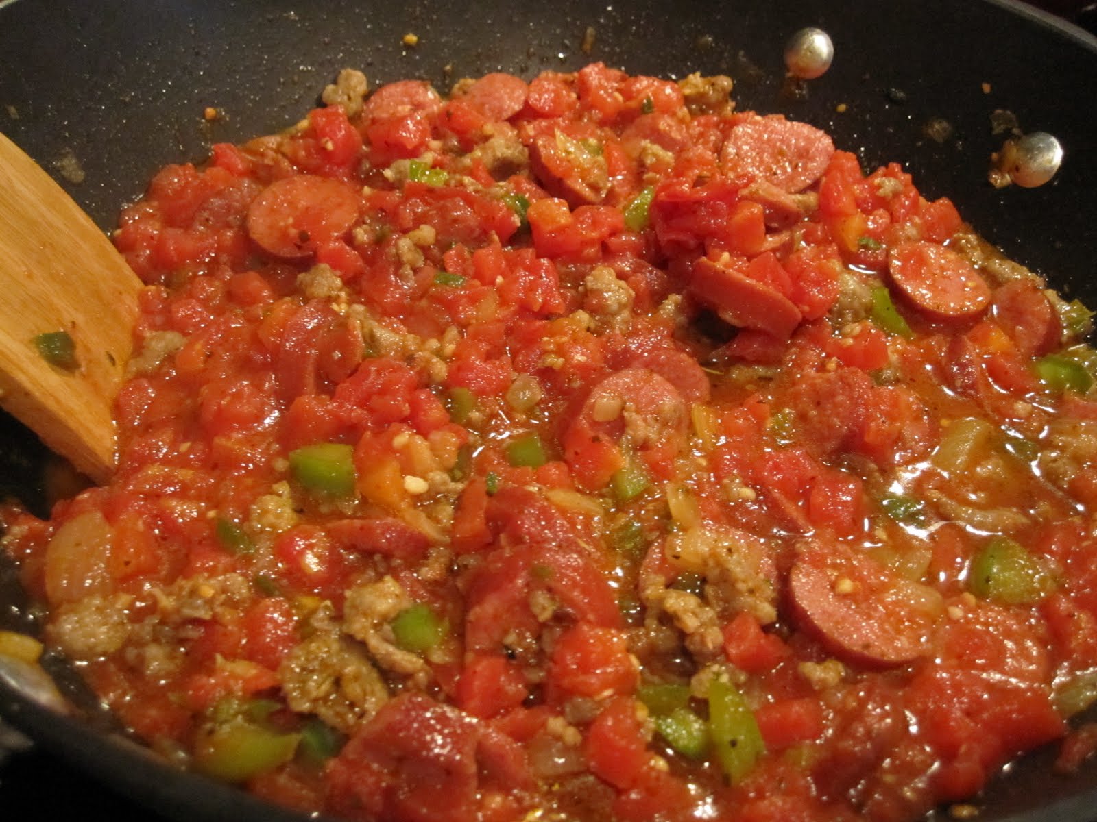Kenyon Cooking Sausage Rigatoni in a Spicy Vodka Cream Sauce