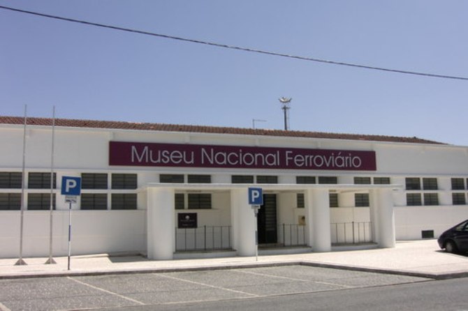 [museu+entrocamento.jpg]