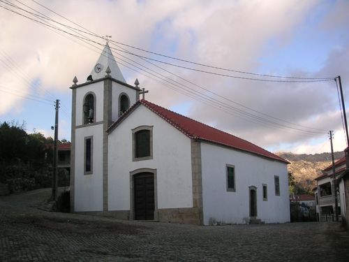 [casal+da+serra.jpg]