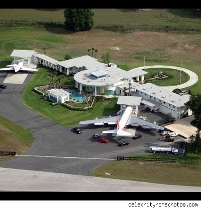 [johnshouse.bmp]