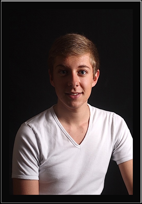 [corentin0032a.jpg]