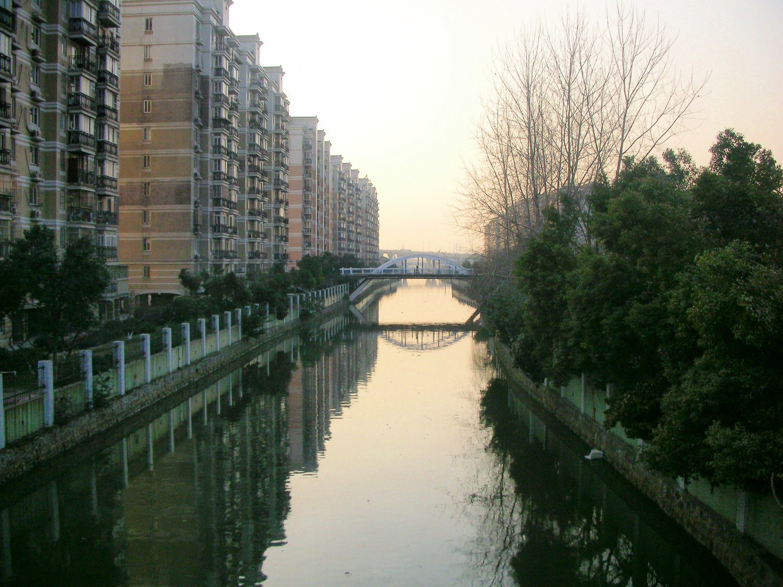 [FSCN5060.JPG]