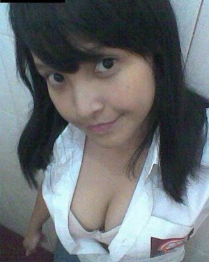 Max_mahon.com: Gaya Narsis ABG Sekarang
