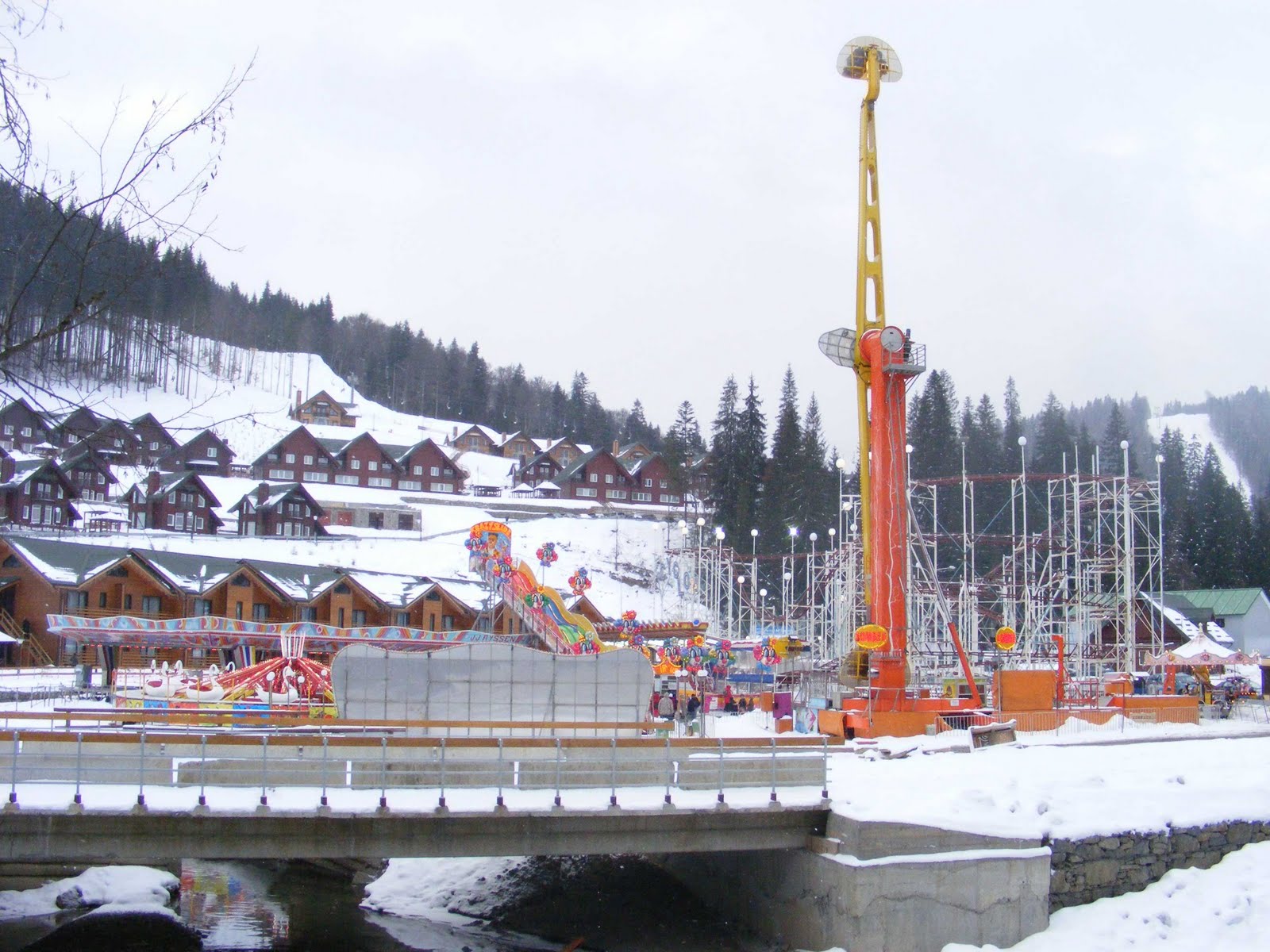 [parc-distractii2.jpg]