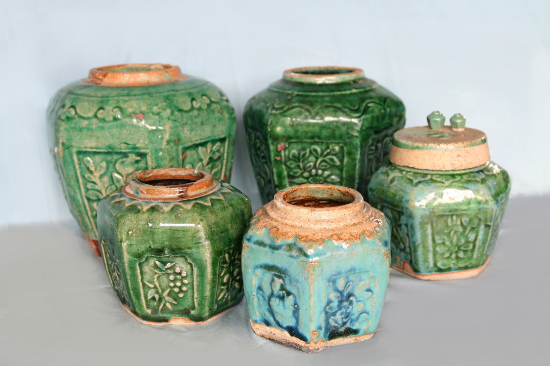 Gingerly placed jars A Beautiful World