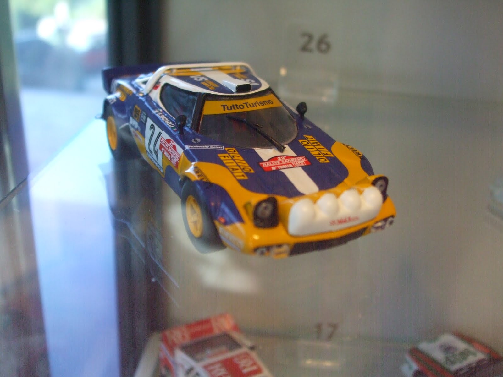 [DSCF4423.JPG]