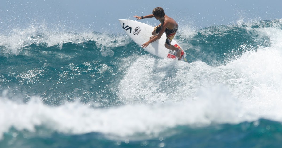 Kazuma Surfboards Hawaii Chaz Kinoshita Hookipa training day on his 5
