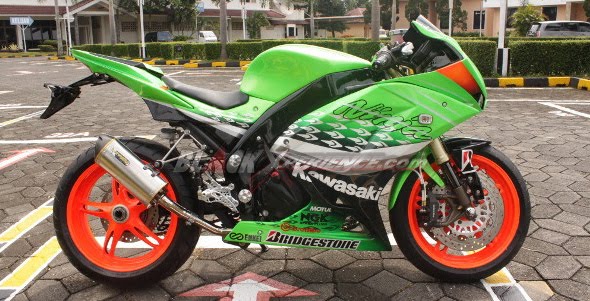 sport bike: MODIFICATION NINJA 250CC