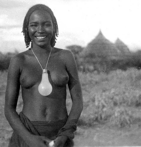 naked tribal girl