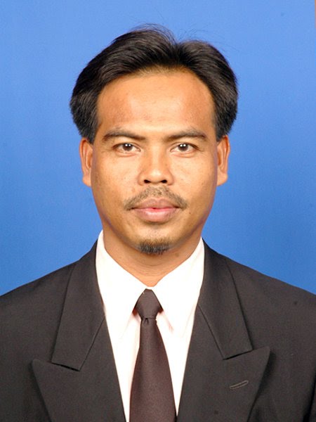 ayah azzahrawani dan cikgu saye