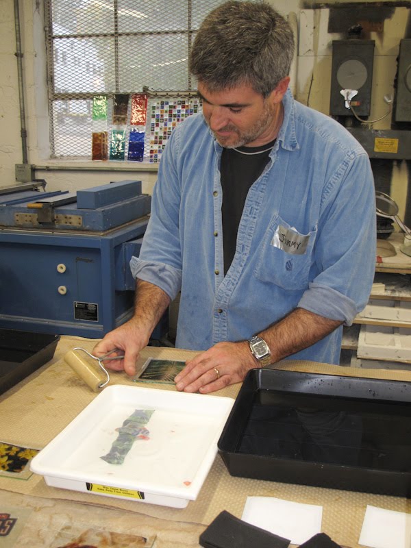 [Jimmy.Powers.working+the+imagery.jpg]