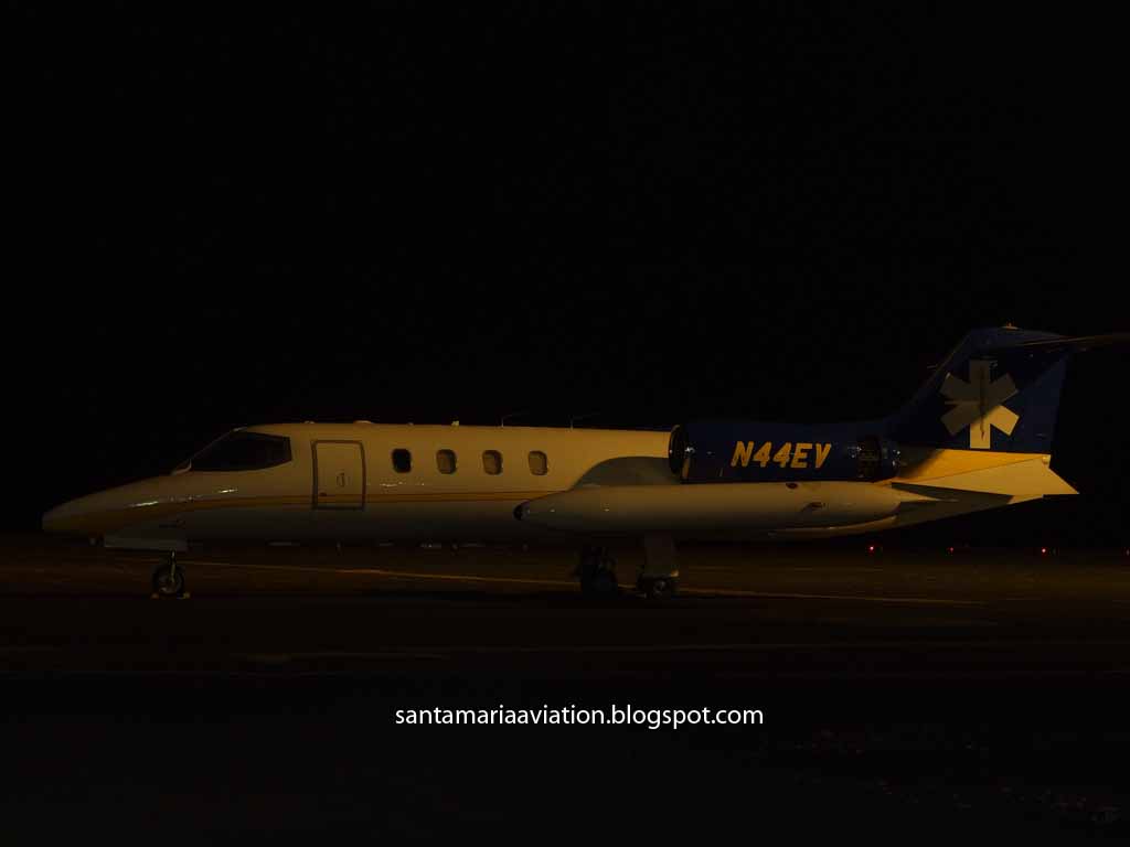 [learjet.jpg]
