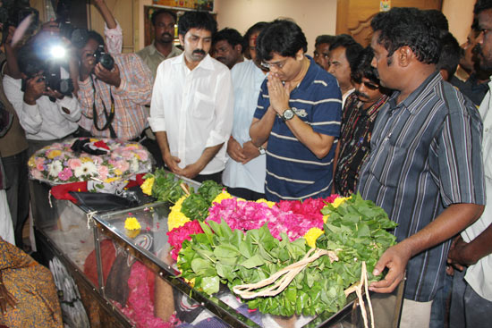 Celebs Pays Last Respects To SS Chandran 1 film pics