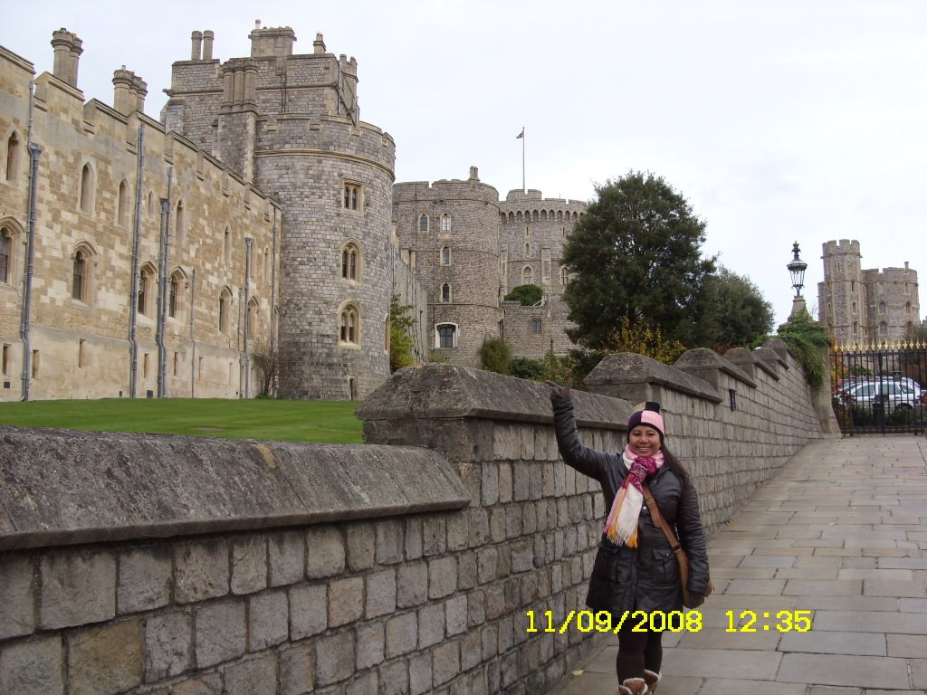 [Nov.7-10-london-windsor326.JPG]