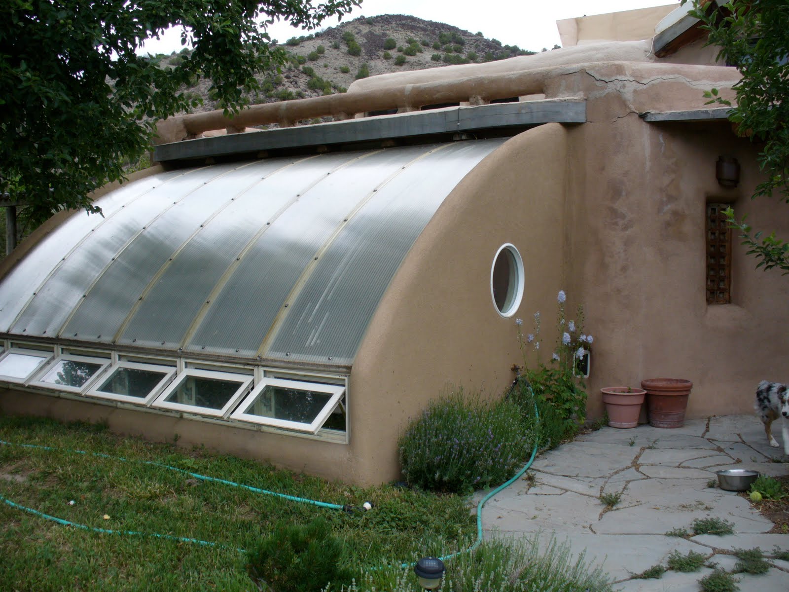 The Attached Solar Greenhouse