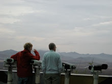 Looking into the DMZ and N Korea