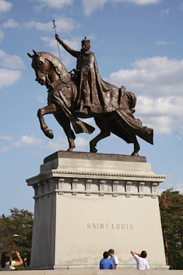 St+Louis+statue.jpg