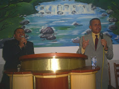 J. SANTOS & JOSÉ ANTONIO CANTAM NA ASSEMBLEIA DE DEUS DO JARDIM RINCÃO