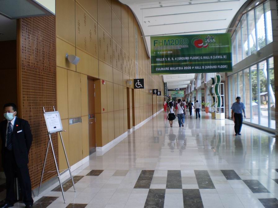 [Resize+of+P7290091.JPG]