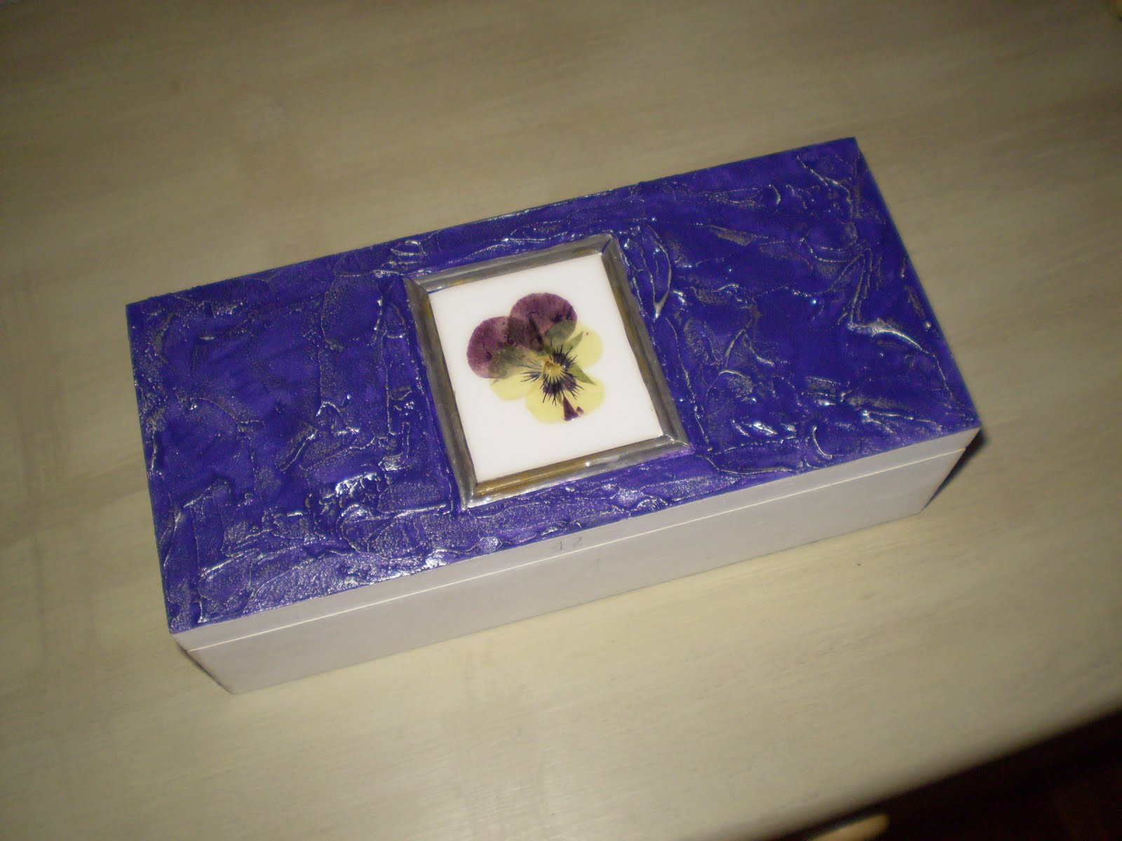 Mis cajas de madera: agosto 2010