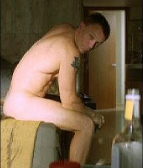 to star Daniel Craig.