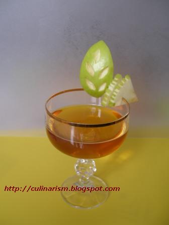 [garnish_leaf_stripy_blog.JPG]