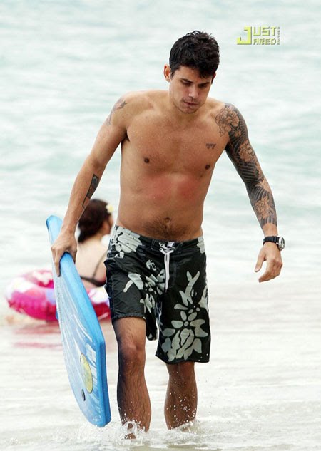 John Mayer Gets Naked