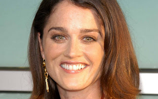 Free Robin Tunney widescreen wallpapers without watermarks at Widerwalls.blogspot.com