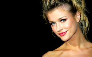 Free wallpapers without watermarks of Joanna Krupa at fullwalls.blogspot.com