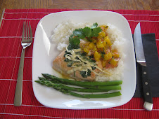 Salmon with brie and mango salsa
