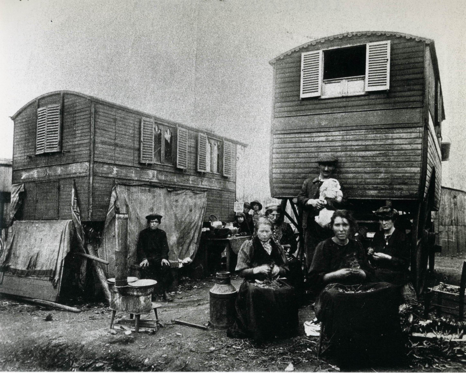 Expo photos... Atget le photographe du Paris de la fin du XIXe au début XXe 13e+porte+de+choisy+zone+des+fortifications+eugene+atget+inkbluesky