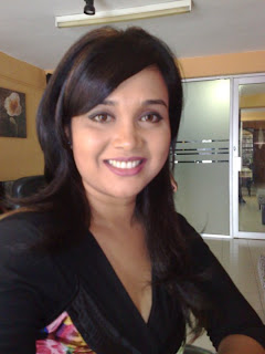 Srilankan Actress  Gayathri Dias sexy face photos