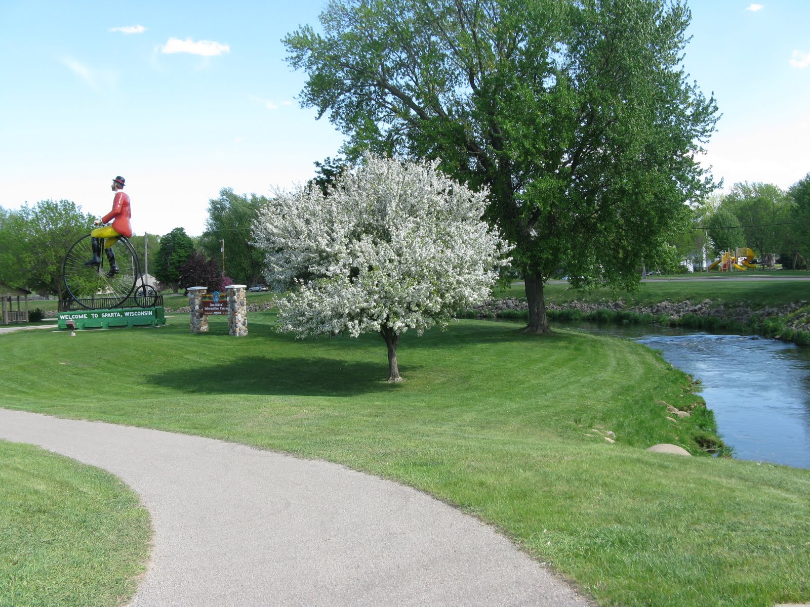 Tarra's Travels Sparta, Wi. & Owatonna & Sleepy Eye, Mn.