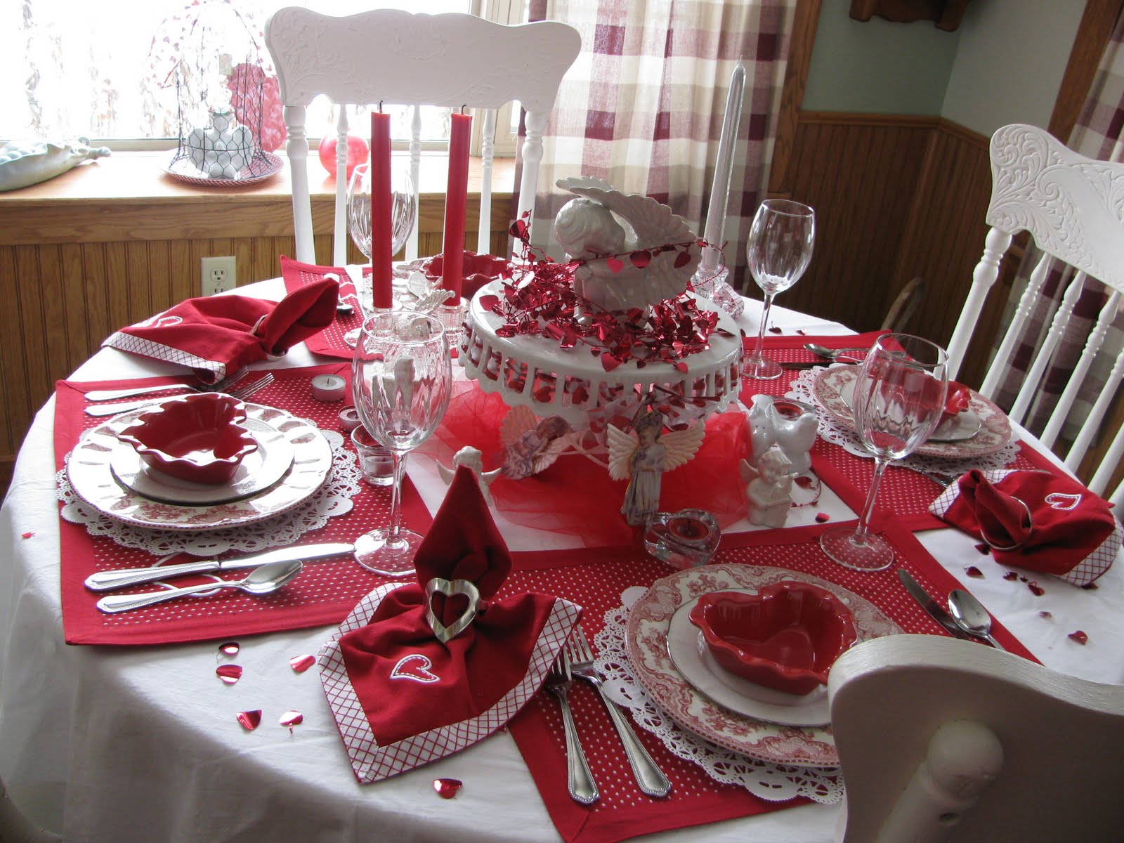 [Valentine+table+051.JPG]