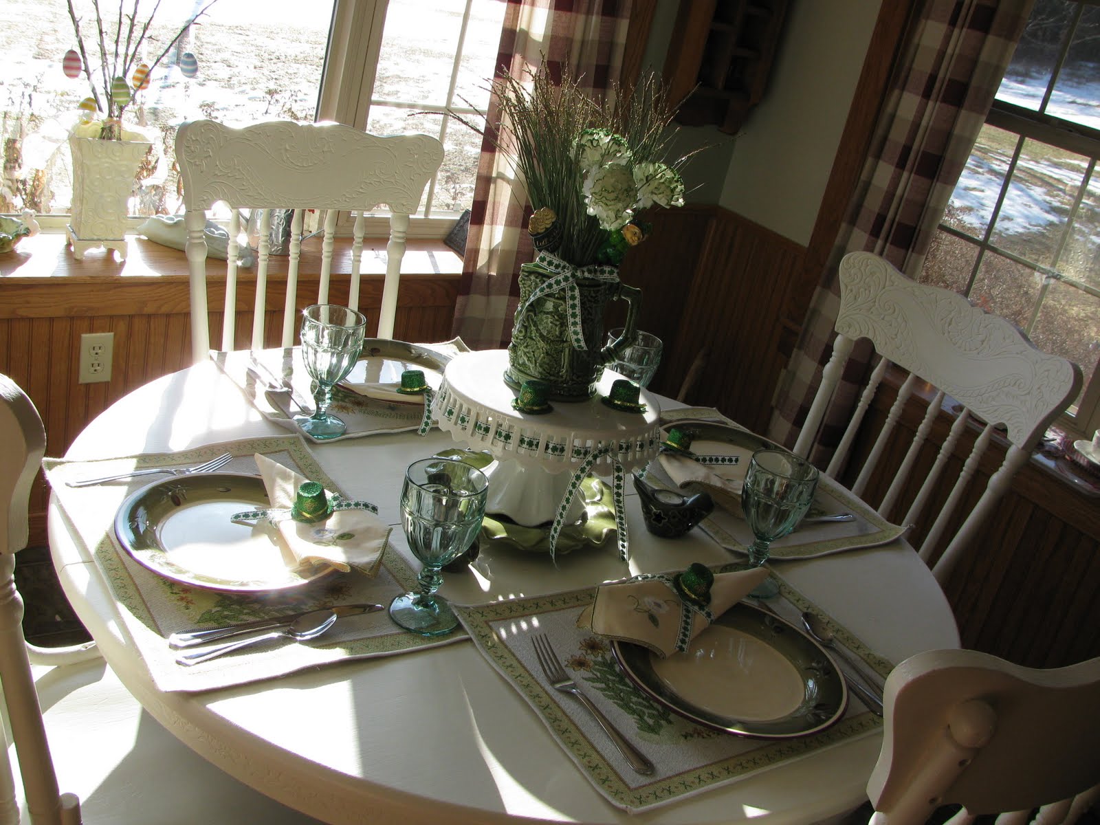 [irish+table+birds+1225.JPG]