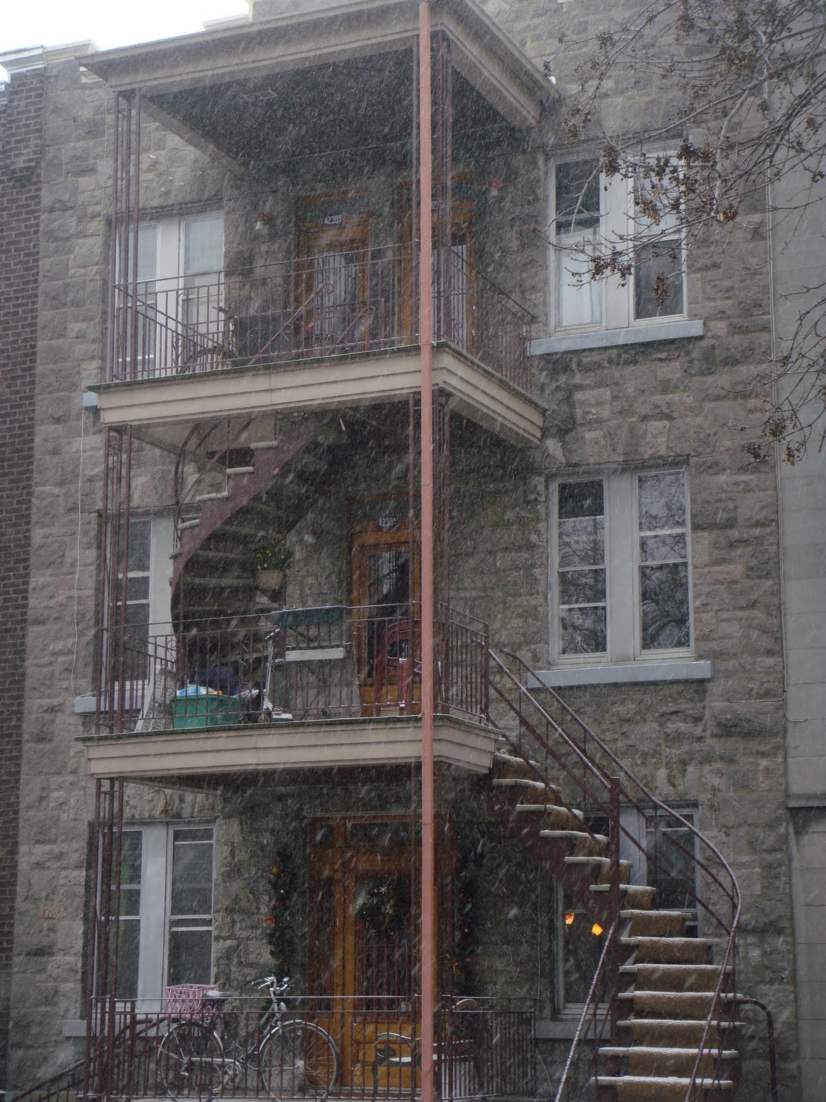 escalier exterieur 2 etages